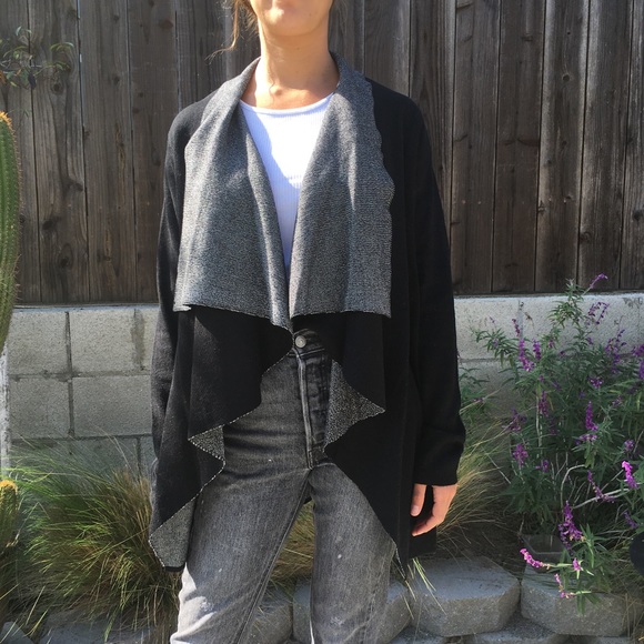 🆕 Waterfall Sweater - Picture 2 of 4